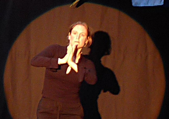 Rue Bunte, 48 Stunden Neukölln 2009 - Pantomime von und mit Katima Stephan